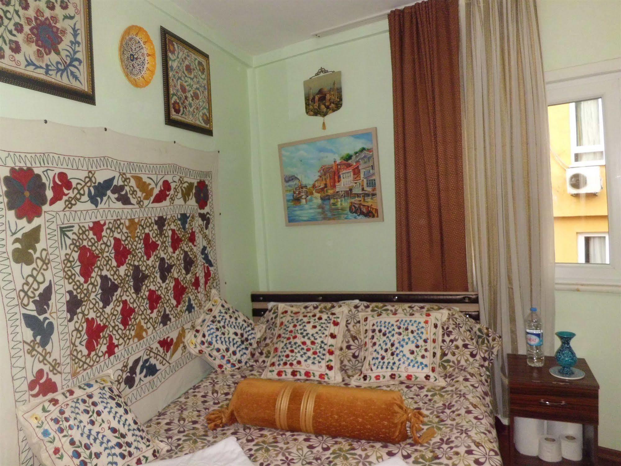Chora Guesthouse Istanbul Luaran gambar